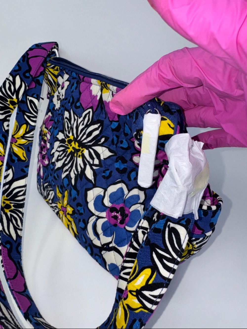 Vera Bradley Quilted Crossbody African Violet Retired - Picture 9 of 10